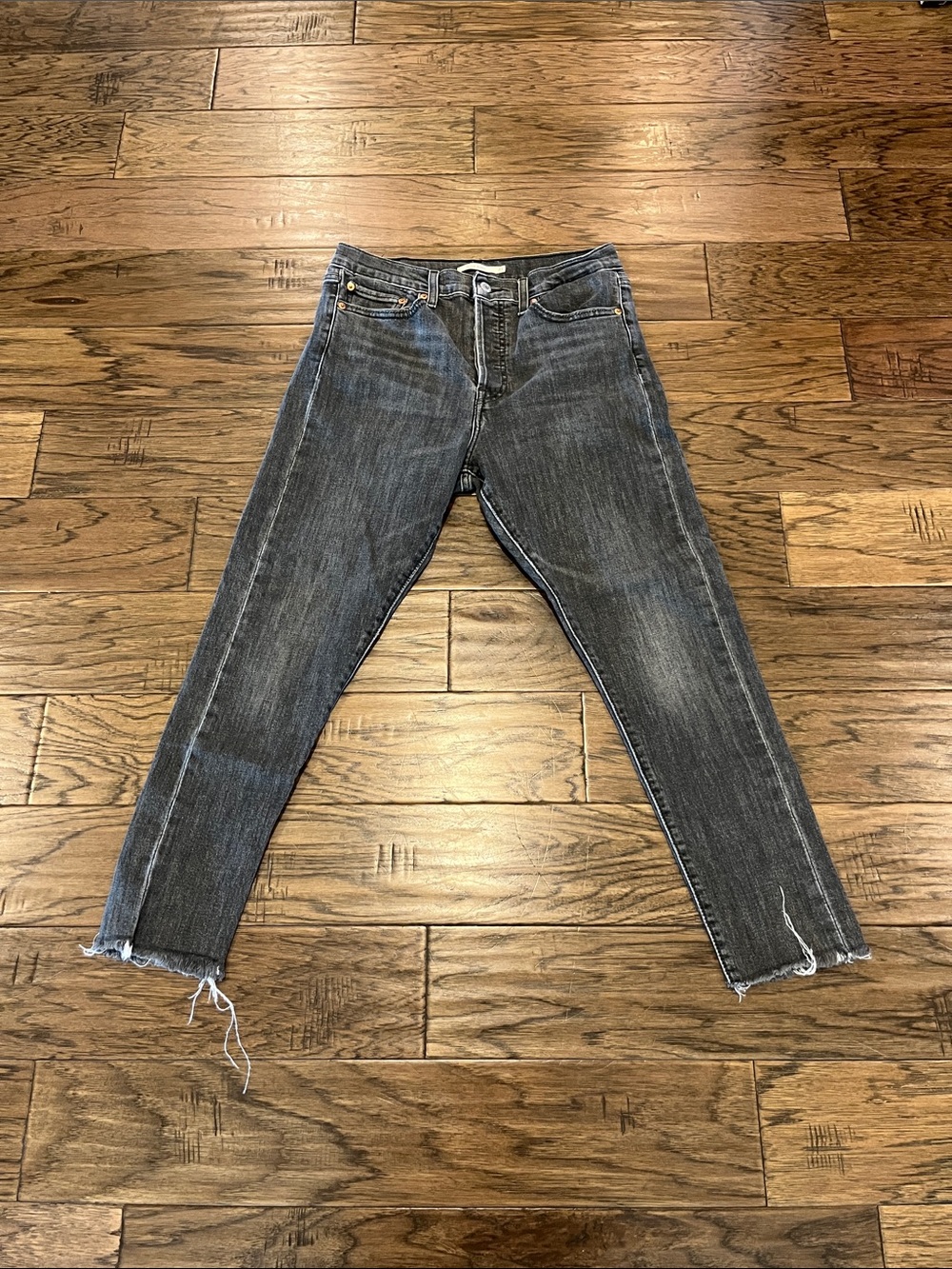 Levi’s Wedgie Skinny High Rise Size 31